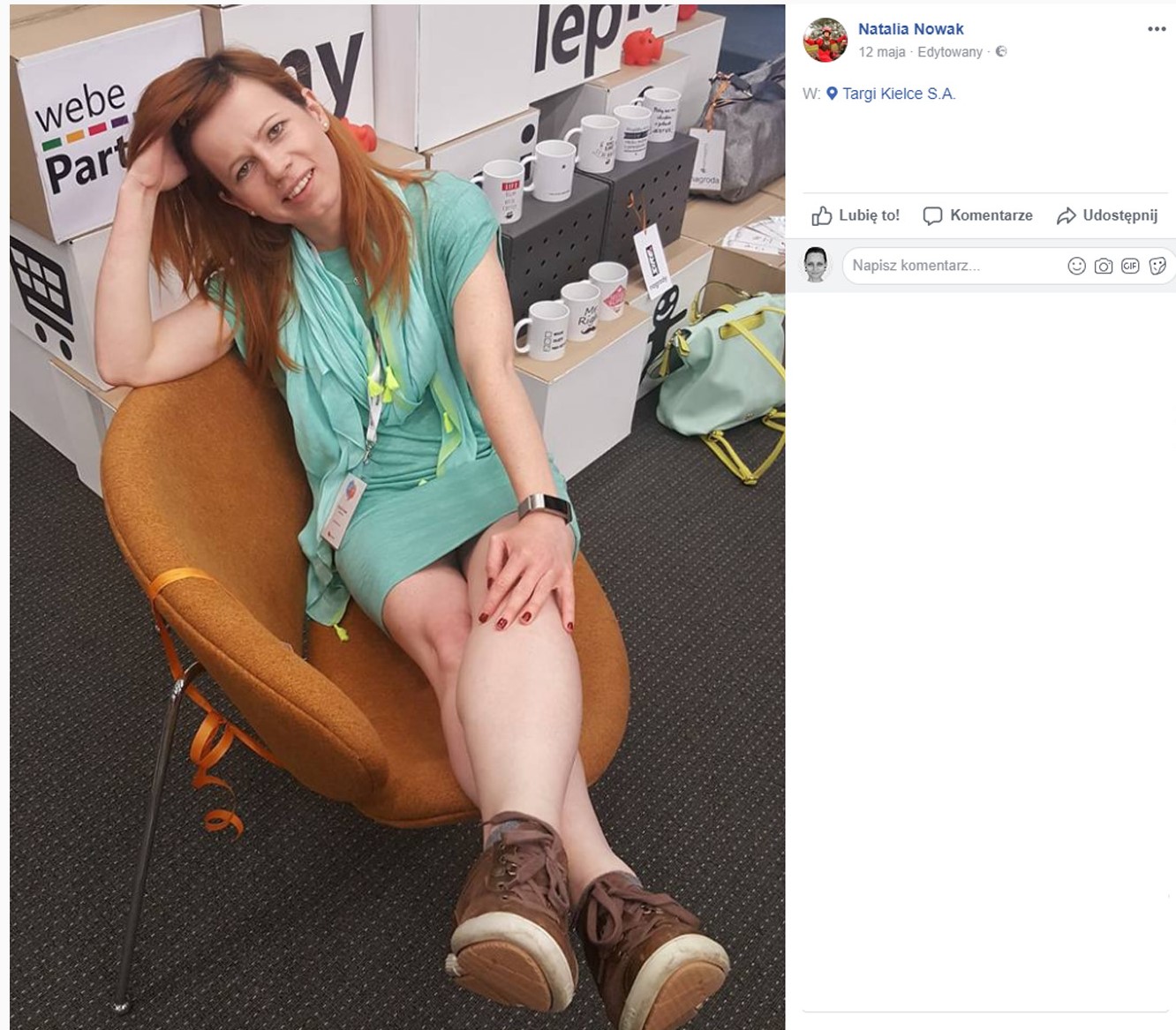 blogerka natalia nowak pozująca z krzesłem ze sklepu meblowiec screenshot z facebooka